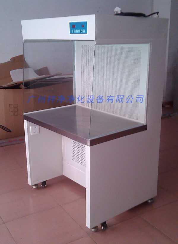 水平层流百级洁净工作台采用优质冷轧钢板烤漆或全不锈钢制作 水平层流百级洁净工作台采用优质冷轧钢板烤漆或全不锈钢制作